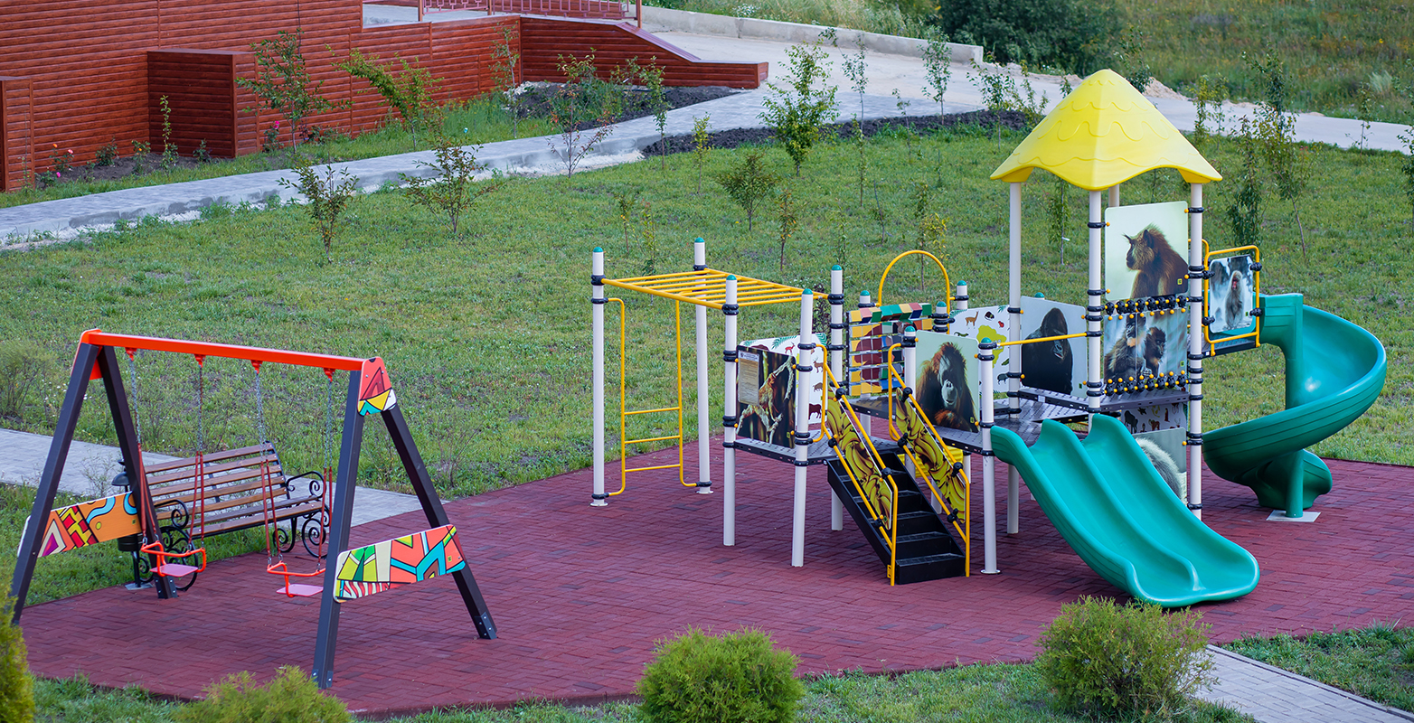Спортивная и детская площадки - База отдыха «Казаки»